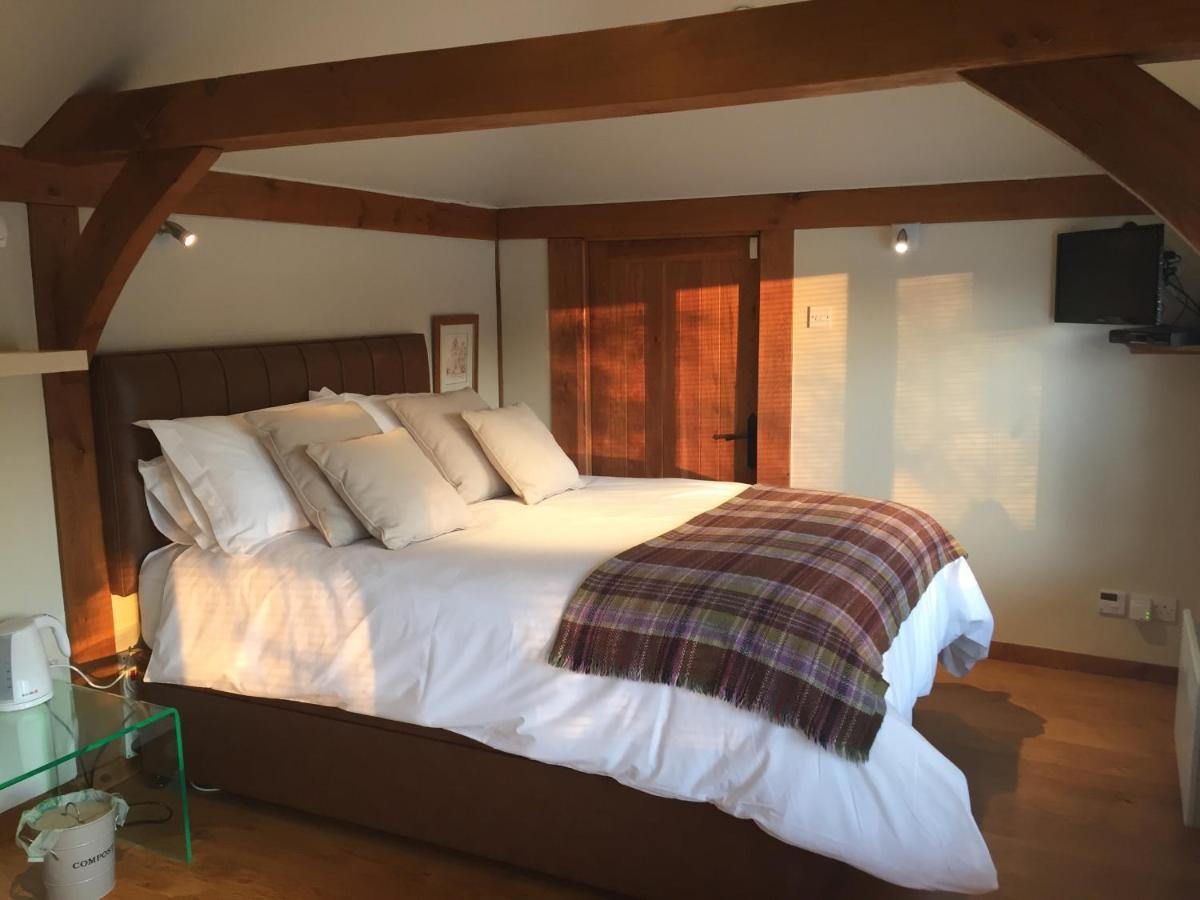 Thatched Cottage B&B Hever Dış mekan fotoğraf